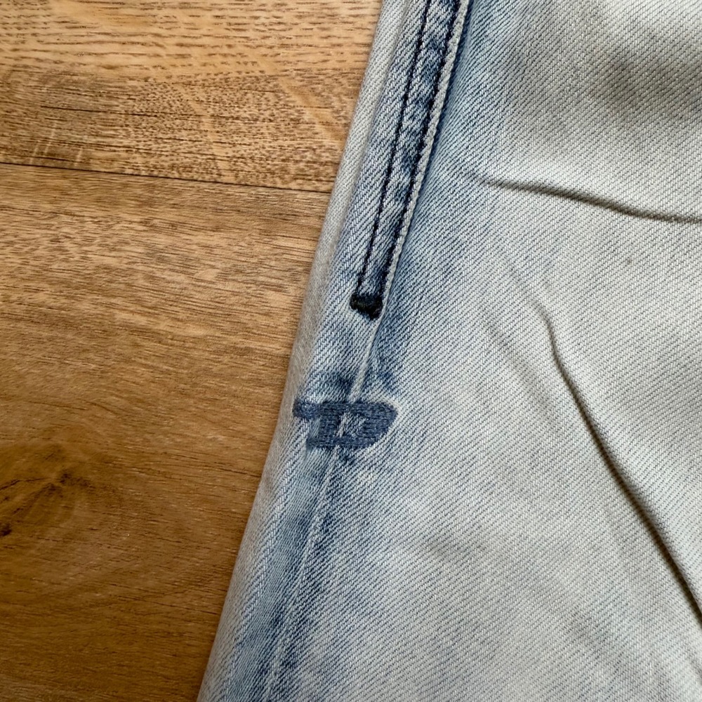 Diesel D-Amny-X Jeans Mens 27 Light Wash Blue Skinny Fit Stretch Denim 069LH - Picture 4 of 16